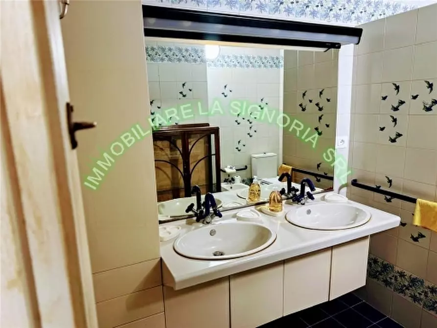 Immagine 4 di Appartamento in affitto  a Firenze