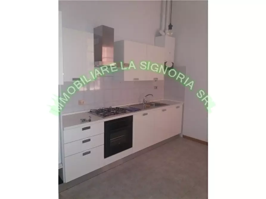 Immagine 4 di Appartamento in affitto  a Firenze