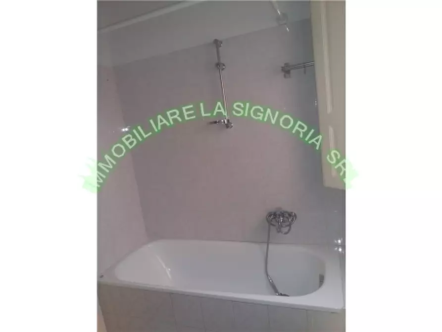 Immagine 9 di Appartamento in affitto  a Firenze