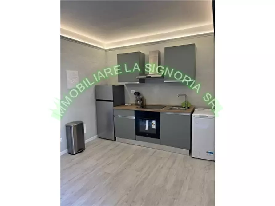 Immagine 2 di Appartamento in affitto  a Firenze