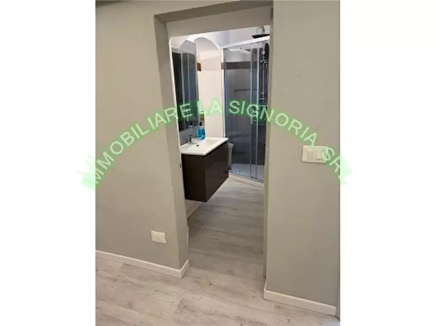 Immagine 10 di Appartamento in affitto  a Firenze