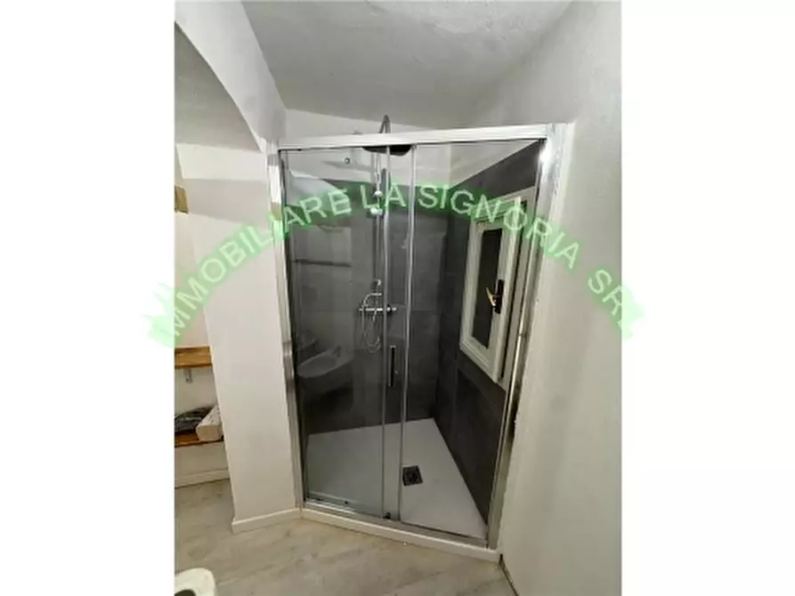 Immagine 13 di Appartamento in affitto  a Firenze