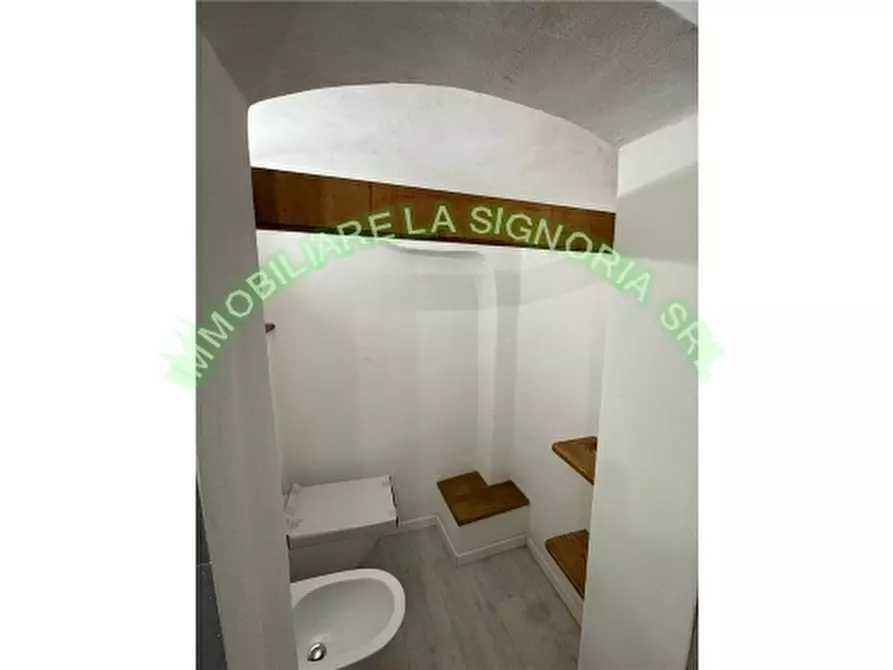 Immagine 14 di Appartamento in affitto  a Firenze