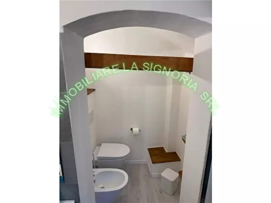 Immagine 15 di Appartamento in affitto  a Firenze