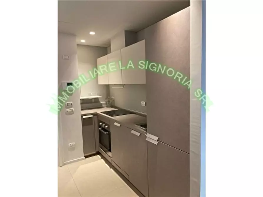 Immagine 4 di Appartamento in affitto  a Firenze