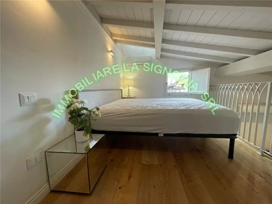 Immagine 12 di Appartamento in affitto  a Firenze