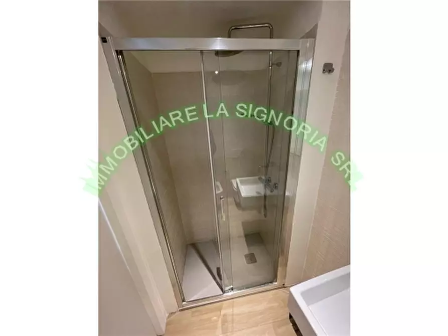 Immagine 14 di Appartamento in affitto  a Firenze