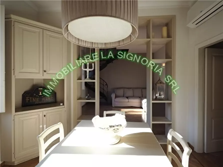 Immagine 11 di Appartamento in affitto  a Firenze