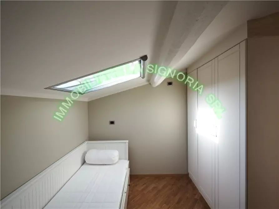 Immagine 18 di Appartamento in affitto  a Firenze