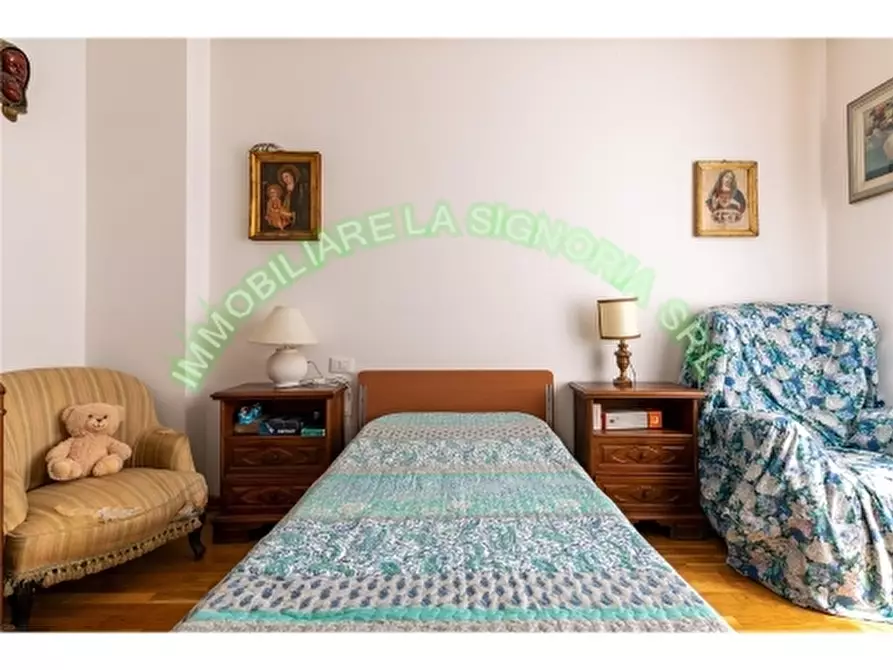 Immagine 14 di Appartamento in vendita  a Empoli