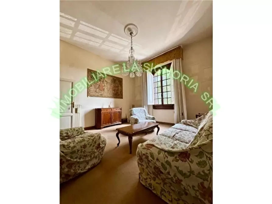 Immagine 3 di Appartamento in vendita  a Firenze