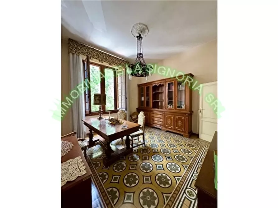Immagine 5 di Appartamento in vendita  a Firenze
