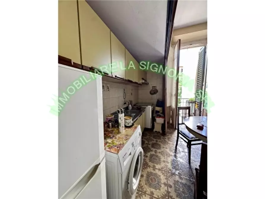 Immagine 10 di Appartamento in vendita  a Firenze