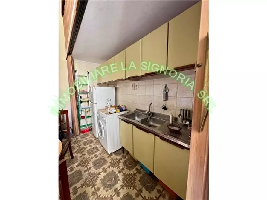 Immagine 13 di Appartamento in vendita  a Firenze