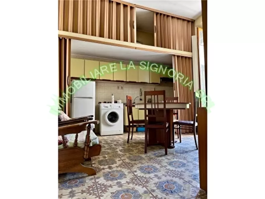 Immagine 14 di Appartamento in vendita  a Firenze