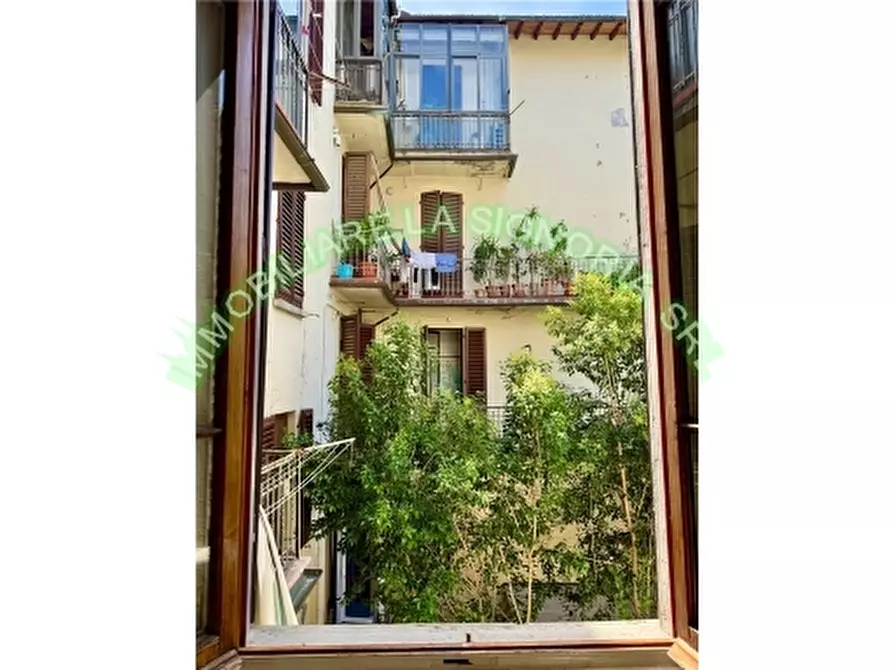 Immagine 18 di Appartamento in vendita  a Firenze