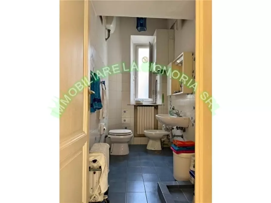 Immagine 23 di Appartamento in vendita  a Firenze