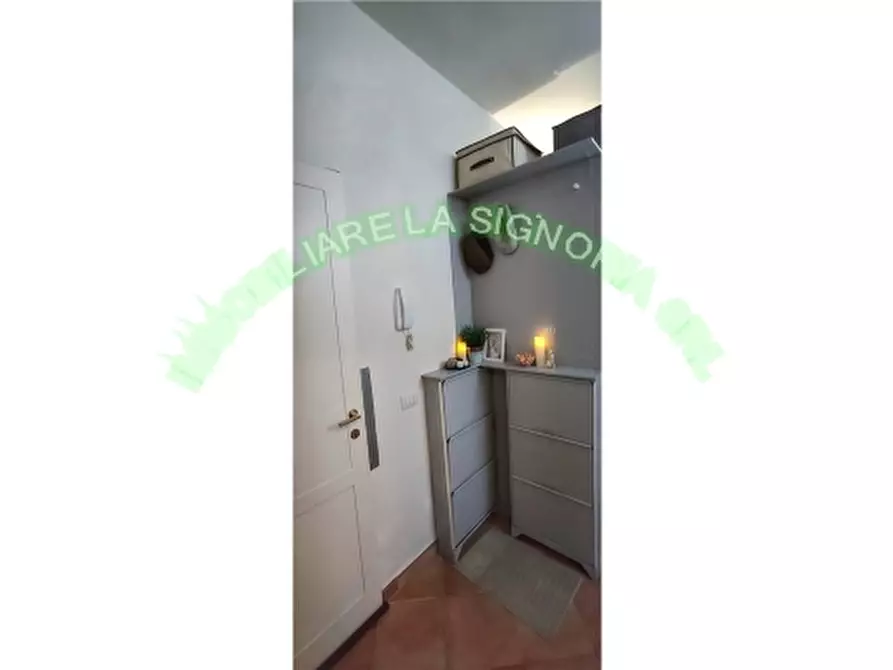 Immagine 3 di Negozio in vendita  a Firenze