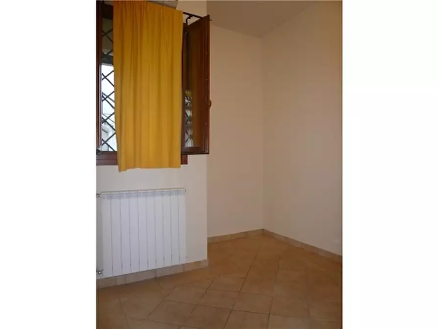 Immagine 18 di Appartamento in affitto  a Firenze