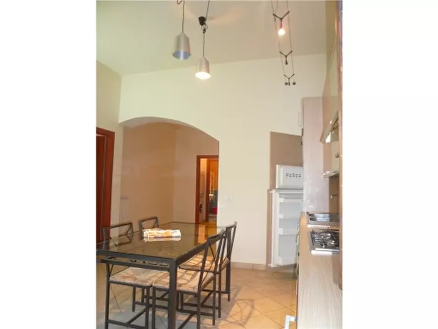 Immagine 36 di Appartamento in affitto  a Firenze