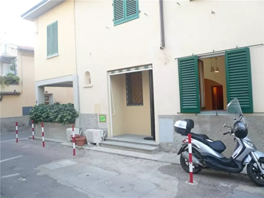 Immagine 65 di Appartamento in affitto  a Firenze