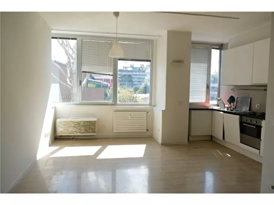 Immagine 3 di Appartamento in vendita  a Firenze