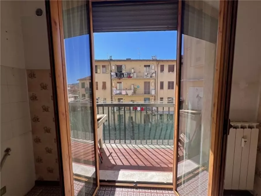 Immagine 7 di Appartamento in vendita  a Scandicci