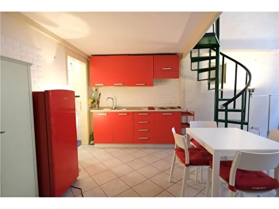 Immagine 3 di Appartamento in affitto  a Firenze