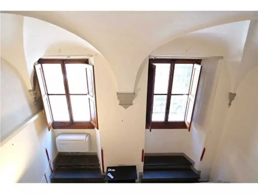 Immagine 25 di Appartamento in affitto  a Firenze