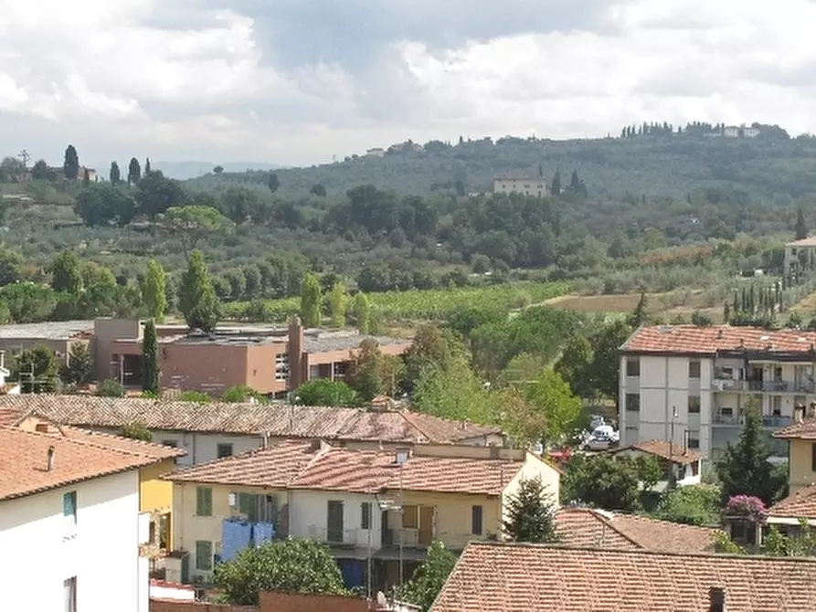 Immagine 1 di Appartamento in vendita  a Scandicci