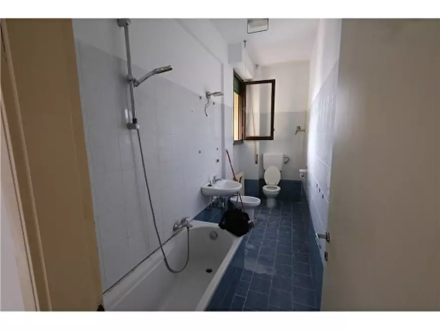 Immagine 14 di Appartamento in vendita  a Scandicci