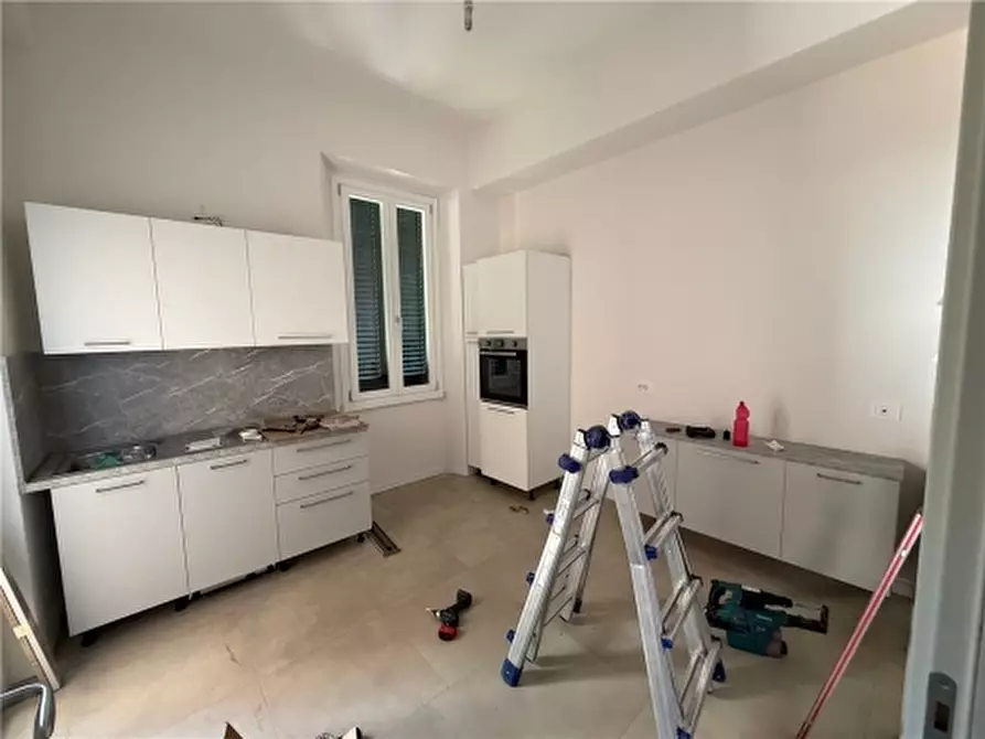 Immagine 1 di Appartamento in affitto  a Firenze