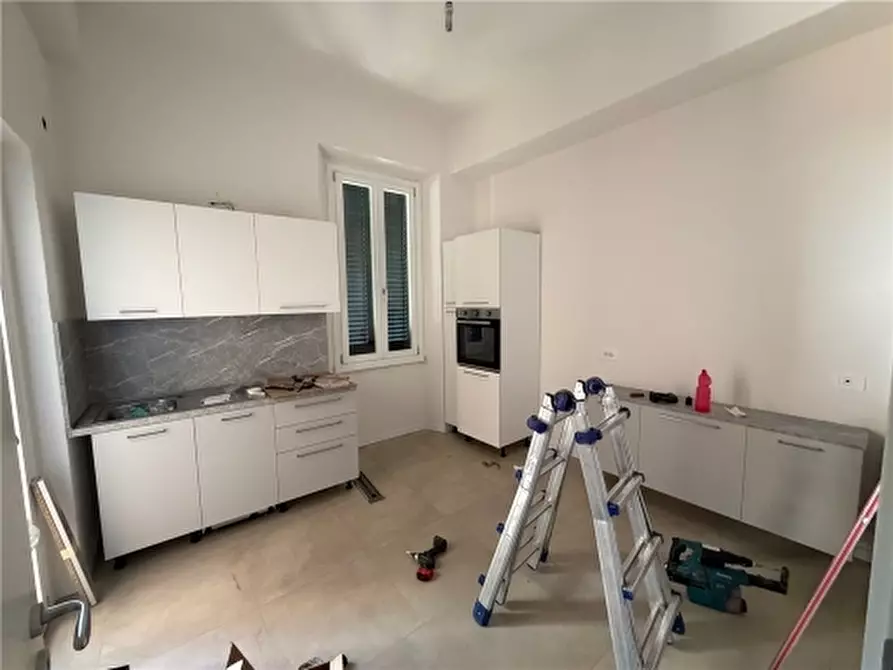 Immagine 2 di Appartamento in affitto  a Firenze
