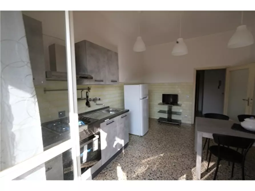 Immagine 6 di Appartamento in affitto  a Scandicci