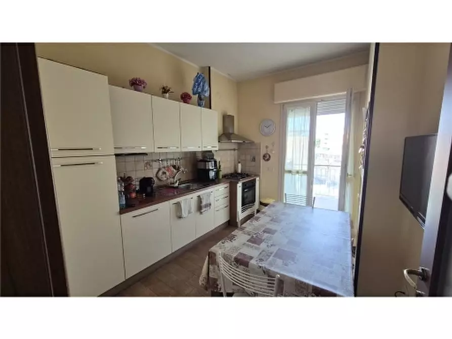 Immagine 4 di Appartamento in affitto  a Firenze