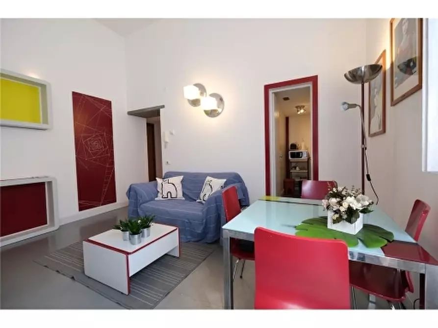 Immagine 18 di Appartamento in affitto  a Firenze