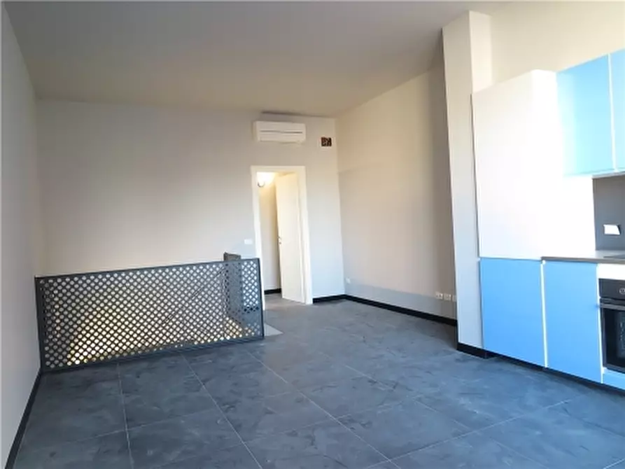 Immagine 3 di Appartamento in vendita  a Firenze