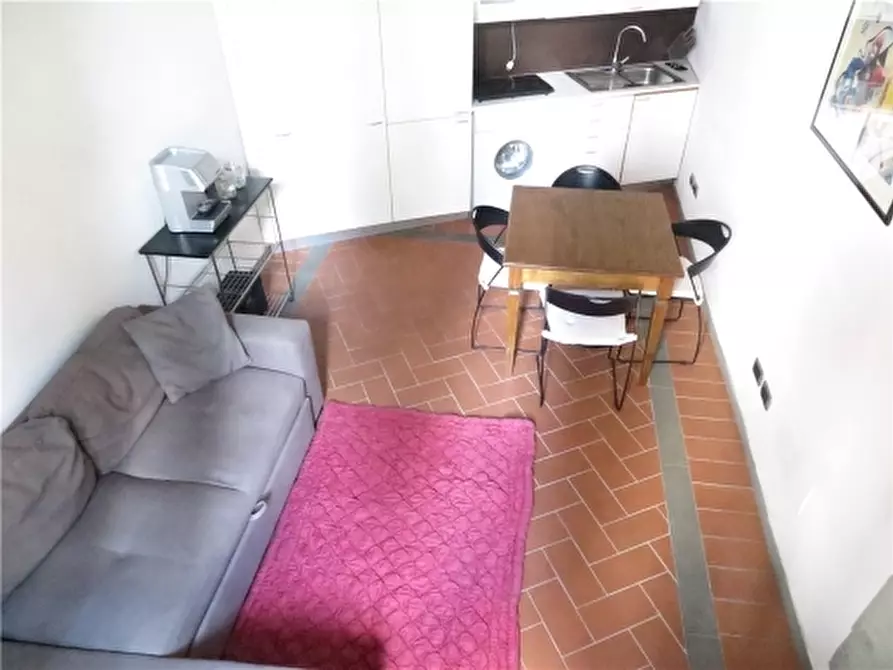 Immagine 6 di Appartamento in affitto  a Firenze