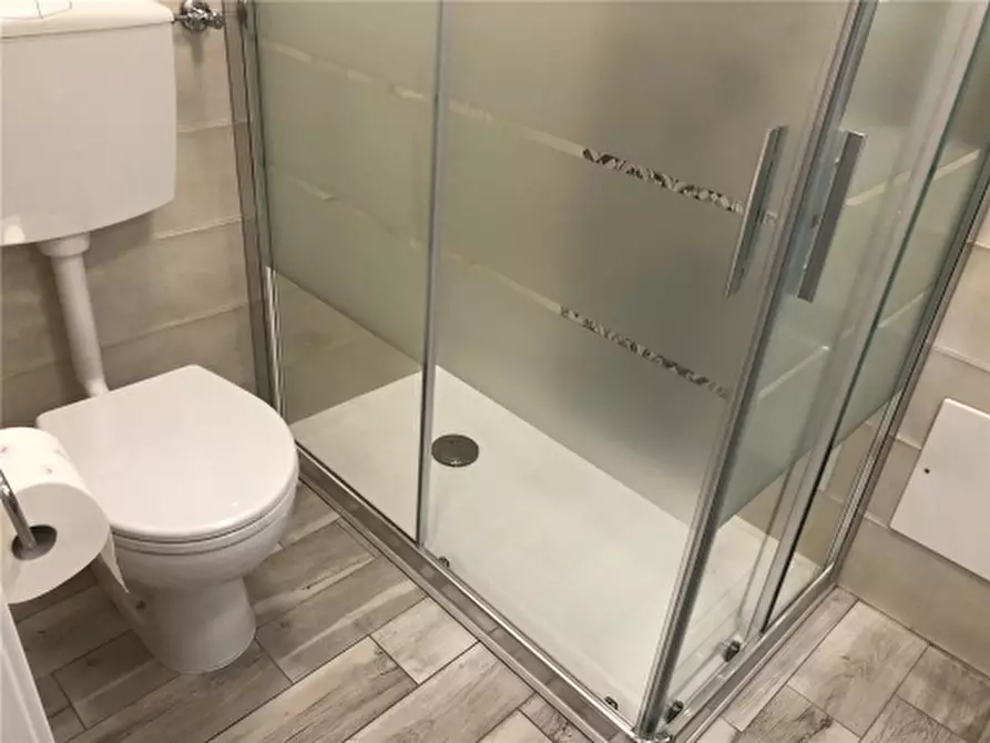 Immagine 12 di Appartamento in affitto  a Scandicci