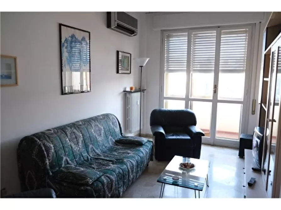 Immagine 2 di Appartamento in affitto  a Firenze