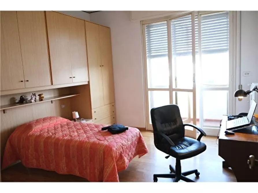 Immagine 9 di Appartamento in affitto  a Firenze