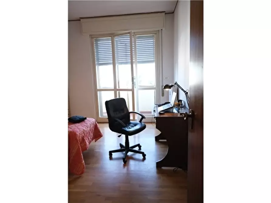 Immagine 11 di Appartamento in affitto  a Firenze