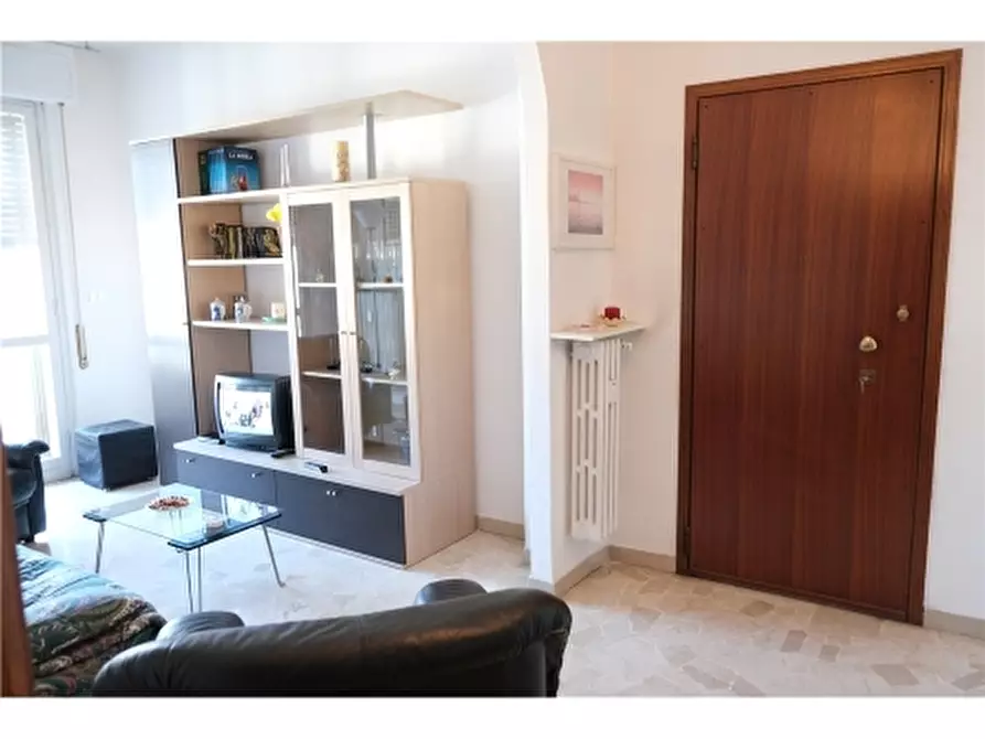 Immagine 12 di Appartamento in affitto  a Firenze