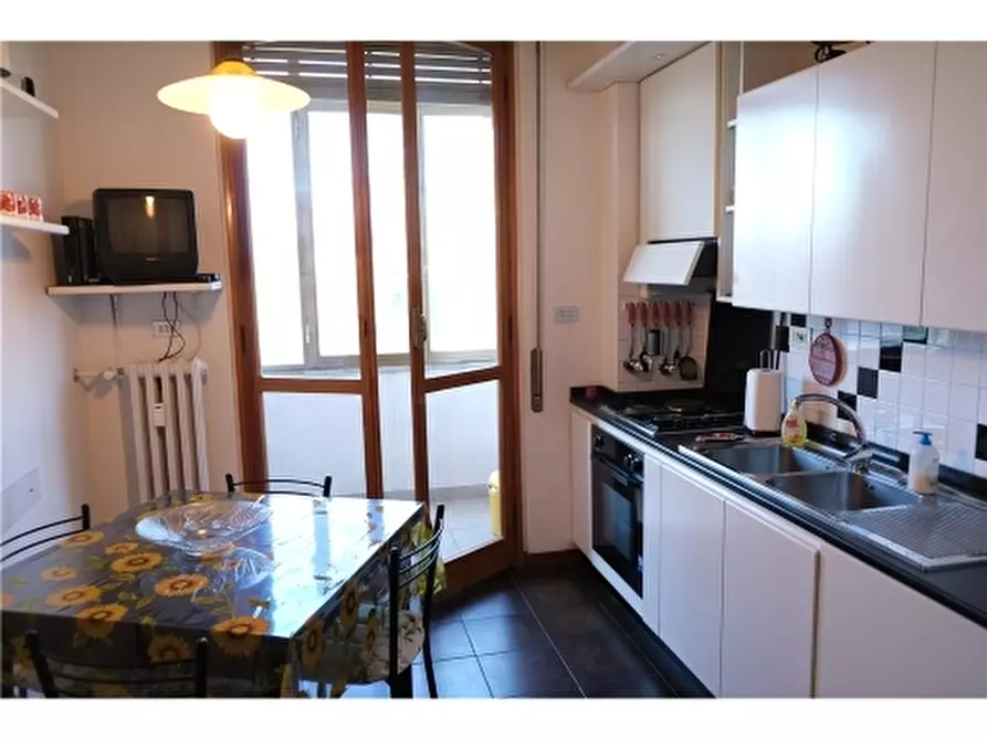 Immagine 14 di Appartamento in affitto  a Firenze