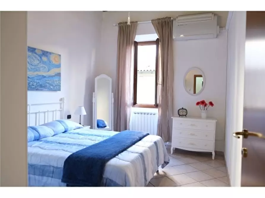 Immagine 1 di Appartamento in affitto  a Firenze