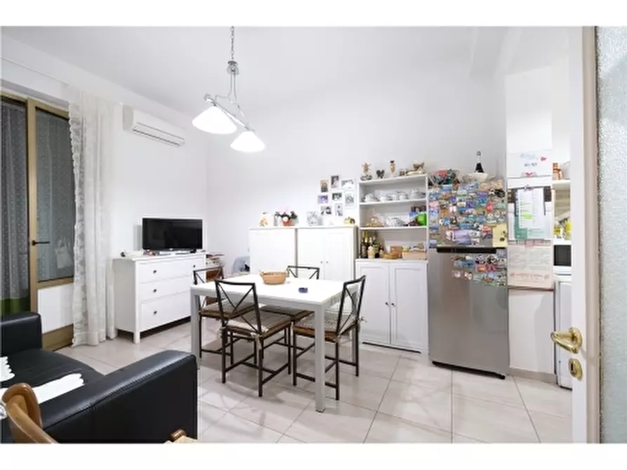 Immagine 4 di Appartamento in affitto  a Firenze
