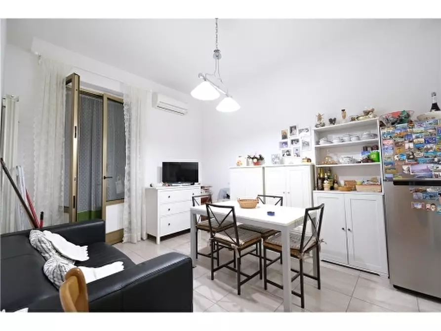 Immagine 5 di Appartamento in affitto  a Firenze