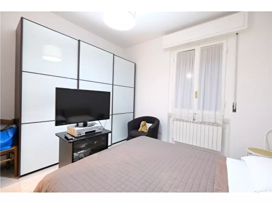 Immagine 12 di Appartamento in affitto  a Firenze