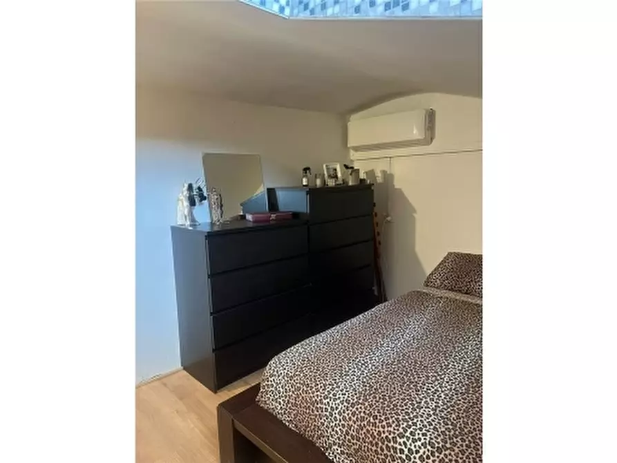 Immagine 12 di Appartamento in vendita  a Carmignano