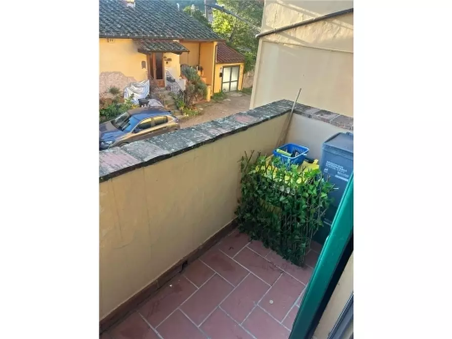 Immagine 29 di Appartamento in vendita  a Carmignano